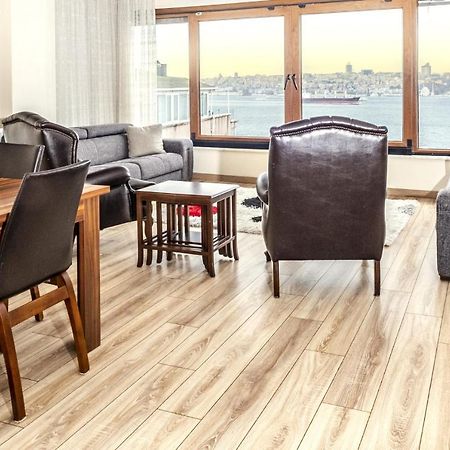 Apartament Flat With Sea View Near Uskudar Ferry Station Stambuł Zewnętrze zdjęcie