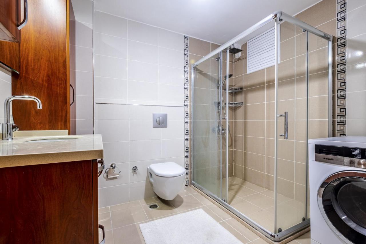 Apartament Flat With Sea View Near Uskudar Ferry Station Stambuł Zewnętrze zdjęcie